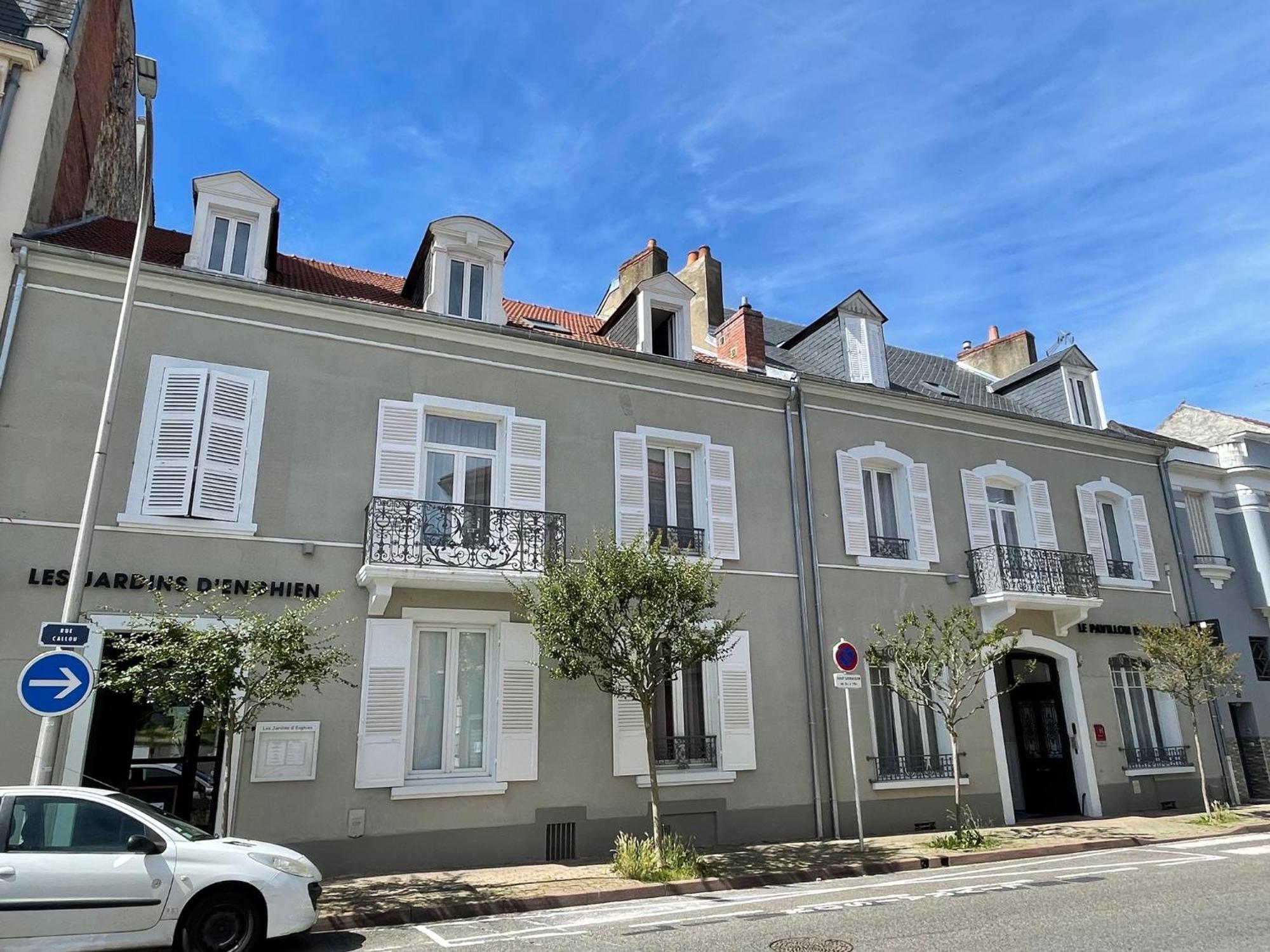 Demeures & Chateaux Le Pavillon D'Enghien, Vichy Centre Exterior foto